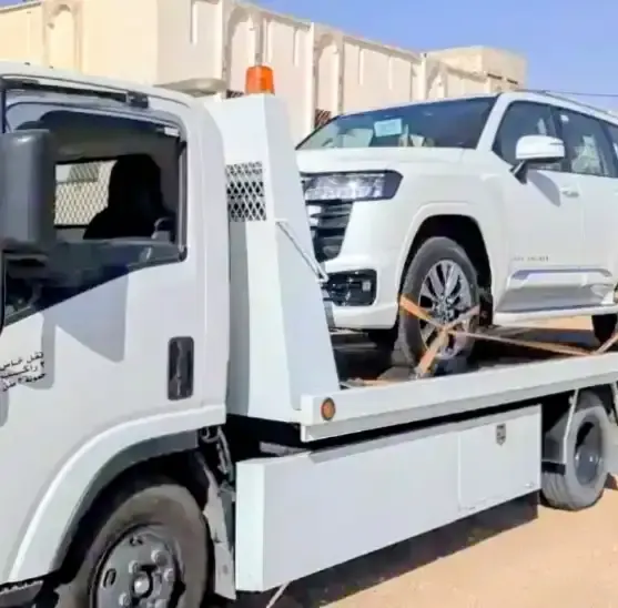 نقل لاند كروزر على سطحة هيدروليك — أفضل ونش الكويت